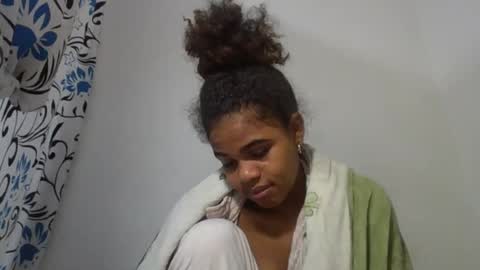 Snapshot of delphineee chatting on July 10, 2026, 1:32 am delphine online show from July 10, 2026, 1:32 am