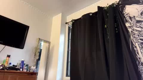 TankinBody online show from January 29, 2025, 7:11 pm