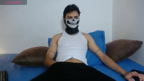 Demeter Salviati online show from October 23, 2025, 2:22 am