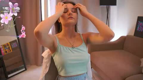 Snapshot of demetricekanady chatting on June 15, 2026, 4:04 am Hi my name is Sari nice to see you in my Room online show from June 15, 2026, 4:04 am