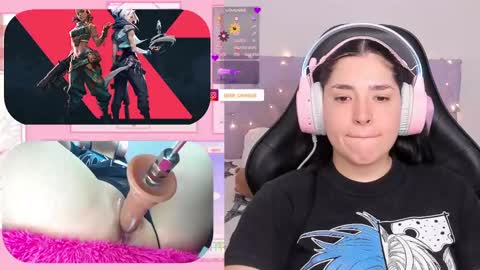 demiii online show from September 23, 2025, 9:34 am