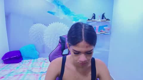 DEMI online show from November 21, 2025, 12:15 pm