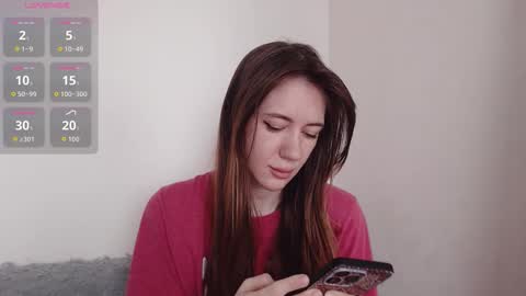 Snapshot of demiamour chatting on November 12, 2025, 9:42 am Demi. not your babybabebb and other shit online show from November 12, 2025, 9:42 am