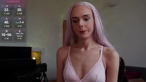 Demii online show from September 27, 2025, 7:02 am