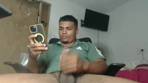 Snapshot of demol_latin chatting on May 7, 2026, 12:05 am MASTER DAV online show from May 7, 2026, 12:05 am