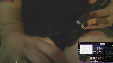 Snapshot of demon_danni chatting on March 28, 2026, 12:21 am Demon danni online show from March 28, 2026, 12:21 am