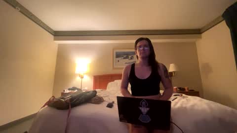 Snapshot of demon_danni chatting on March 29, 2026, 9:31 am Demon danni online show from March 29, 2026, 9:31 am