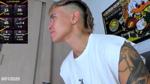 Snapshot of demonaelxx chatting on January 10, 2025, 7:14 am Onlyfans ftmdemonsexxx online show from January 10, 2025, 7:14 am