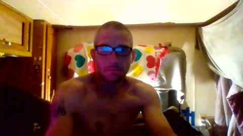 Demondelight666 online show from May 25, 2026, 8:09 am