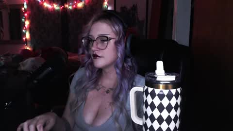 Demoness Mina online show from April 17, 2026, 11:52 pm