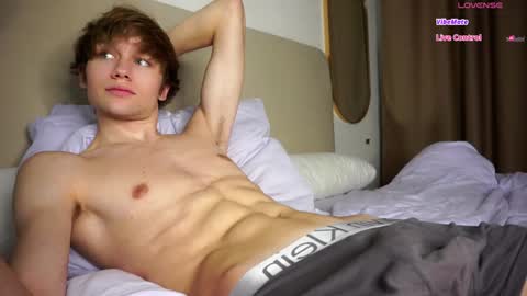 Dave19  online show from December 3, 2024, 12:57 am