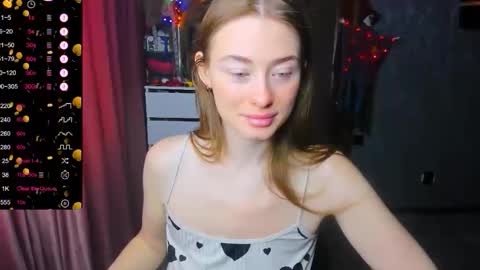 Sophie online show from November 3, 2025, 6:03 am