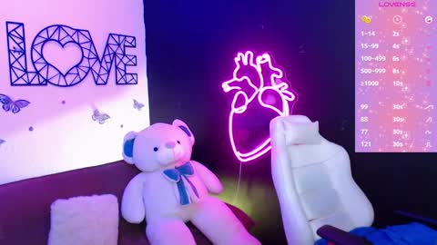 Demy  online show from December 28, 2024, 3:04 am