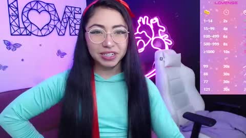 Demy  online show from February 28, 2025, 11:56 pm