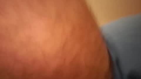 Snapshot of den2807 chatting on December 7, 2024, 2:53 am den2807 online show from December 7, 2024, 2:53 am