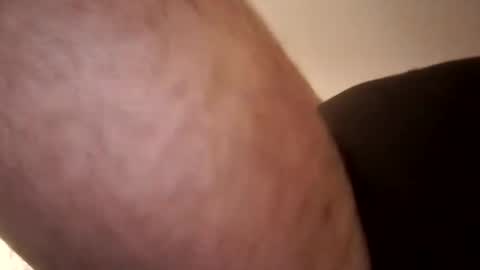 Snapshot of den2807 chatting on December 7, 2024, 10:17 pm den2807 online show from December 7, 2024, 10:17 pm