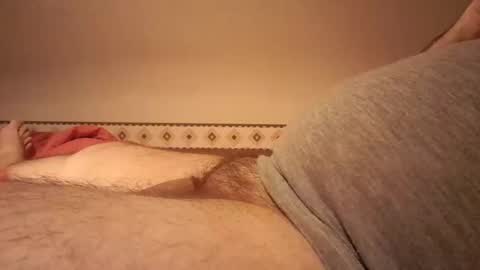 Snapshot of den2807 chatting on December 26, 2024, 12:36 am den2807 online show from December 26, 2024, 12:36 am