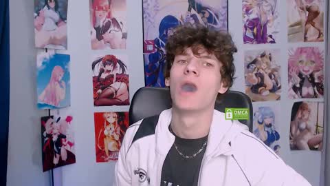 Snapshot of den_rich chatting on March 12, 2025, 9:44 am Den online show from March 12, 2025, 9:44 am