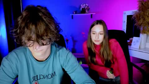 Snapshot of den_rich chatting on October 1, 2025, 7:47 am Den online show from October 1, 2025, 7:47 am