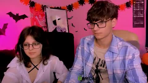 Snapshot of den_rich chatting on October 30, 2025, 4:41 pm Den online show from October 30, 2025, 4:41 pm