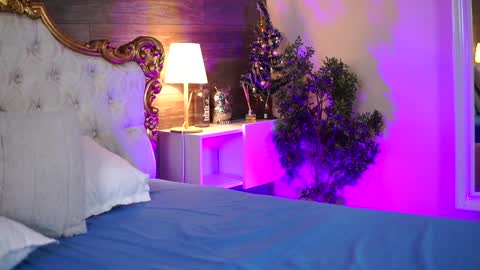 denisedevilles online show from January 8, 2025, 2:25 pm