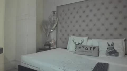 denisse_logan online show from October 5, 2025, 2:10 am