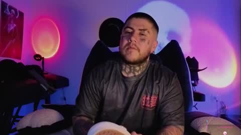 Oliver online show from January 18, 2026, 3:54 am