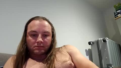 Snapshot of dennis210586 chatting on December 22, 2024, 2:38 pm dennis210586 online show from December 22, 2024, 2:38 pm