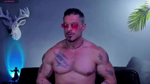 Snapshot of dennis_cox_ chatting on January 18, 2026, 11:30 pm dennis_cox_ online show from January 18, 2026, 11:30 pm