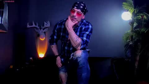 Snapshot of dennis_cox_ chatting on February 6, 2026, 9:12 am dennis_cox_ online show from February 6, 2026, 9:12 am