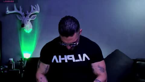 Snapshot of dennis_cox_ chatting on February 7, 2026, 2:48 am dennis_cox_ online show from February 7, 2026, 2:48 am