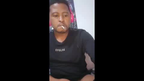 Snapshot of dentzo chatting on May 14, 2026, 7:31 pm mastER blACK online show from May 14, 2026, 7:31 pm