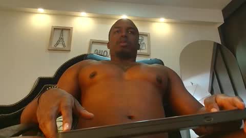 Snapshot of denzelrios chatting on February 4, 2026, 9:20 pm denzelrios online show from February 4, 2026, 9:20 pm