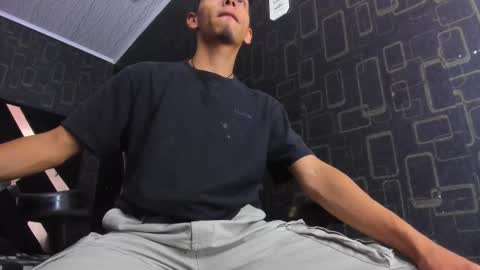 Snapshot of dereck_monroe chatting on February 21, 2026, 10:38 am Dereck online show from February 21, 2026, 10:38 am