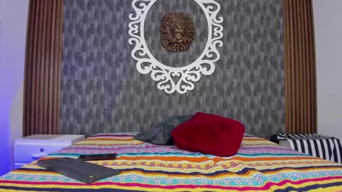 Dereck online show from June 18, 2026, 3:07 am