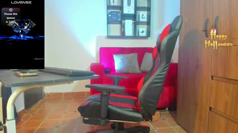 dereckgreen online show from October 11, 2025, 8:40 pm