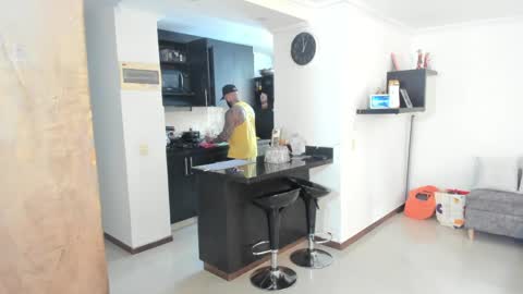 dereckgreen online show from April 10, 2026, 6:01 pm