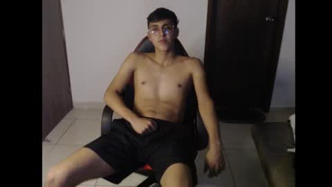 Derek online show from September 16, 2025, 2:56 am