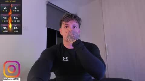 Derek  IG Derekolsen2024 online show from November 9, 2025, 1:37 am