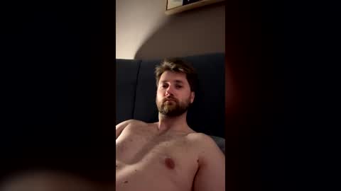Snapshot of derkleinerabauke chatting on July 7, 2026, 7:40 pm derkleinerabauke online show from July 7, 2026, 7:40 pm
