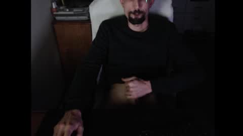 dermattes online show from November 23, 2025, 3:01 pm