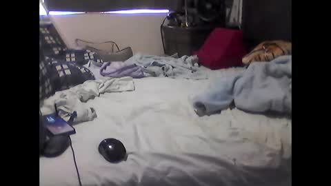 deroseblack online show from October 28, 2025, 3:04 pm