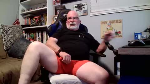 D K online show from November 13, 2025, 2:10 am