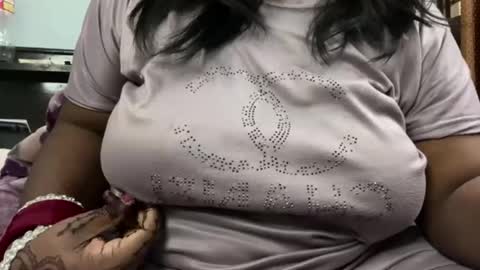 Snapshot of desi_punjabn chatting on October 12, 2025, 3:05 am simran online show from October 12, 2025, 3:05 am