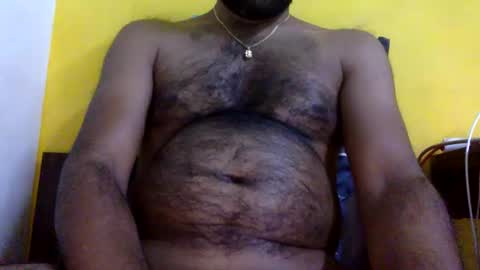 Snapshot of desi_suckable chatting on February 1, 2025, 7:55 pm desisuckable online show from February 1, 2025, 7:55 pm