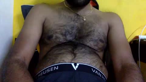 Snapshot of desi_suckable chatting on February 8, 2025, 1:32 am desisuckable online show from February 8, 2025, 1:32 am