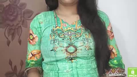 Snapshot of desicoupleshow chatting on February 14, 2025, 2:12 pm Eva and Adam online show from February 14, 2025, 2:12 pm