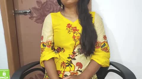 Snapshot of desicoupleshow chatting on March 1, 2025, 1:22 am Eva and Adam online show from March 1, 2025, 1:22 am