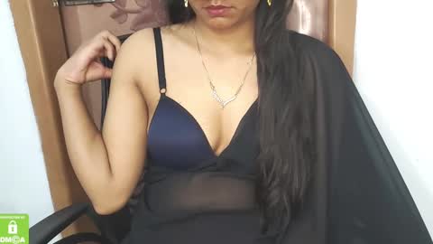 Snapshot of desicoupleshow chatting on March 2, 2025, 5:04 pm Eva and Adam online show from March 2, 2025, 5:04 pm