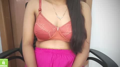 Snapshot of desicoupleshow chatting on March 4, 2025, 10:35 am Eva and Adam online show from March 4, 2025, 10:35 am